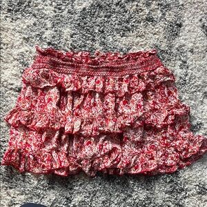 Red & White floral Free People ruffled mini skirt